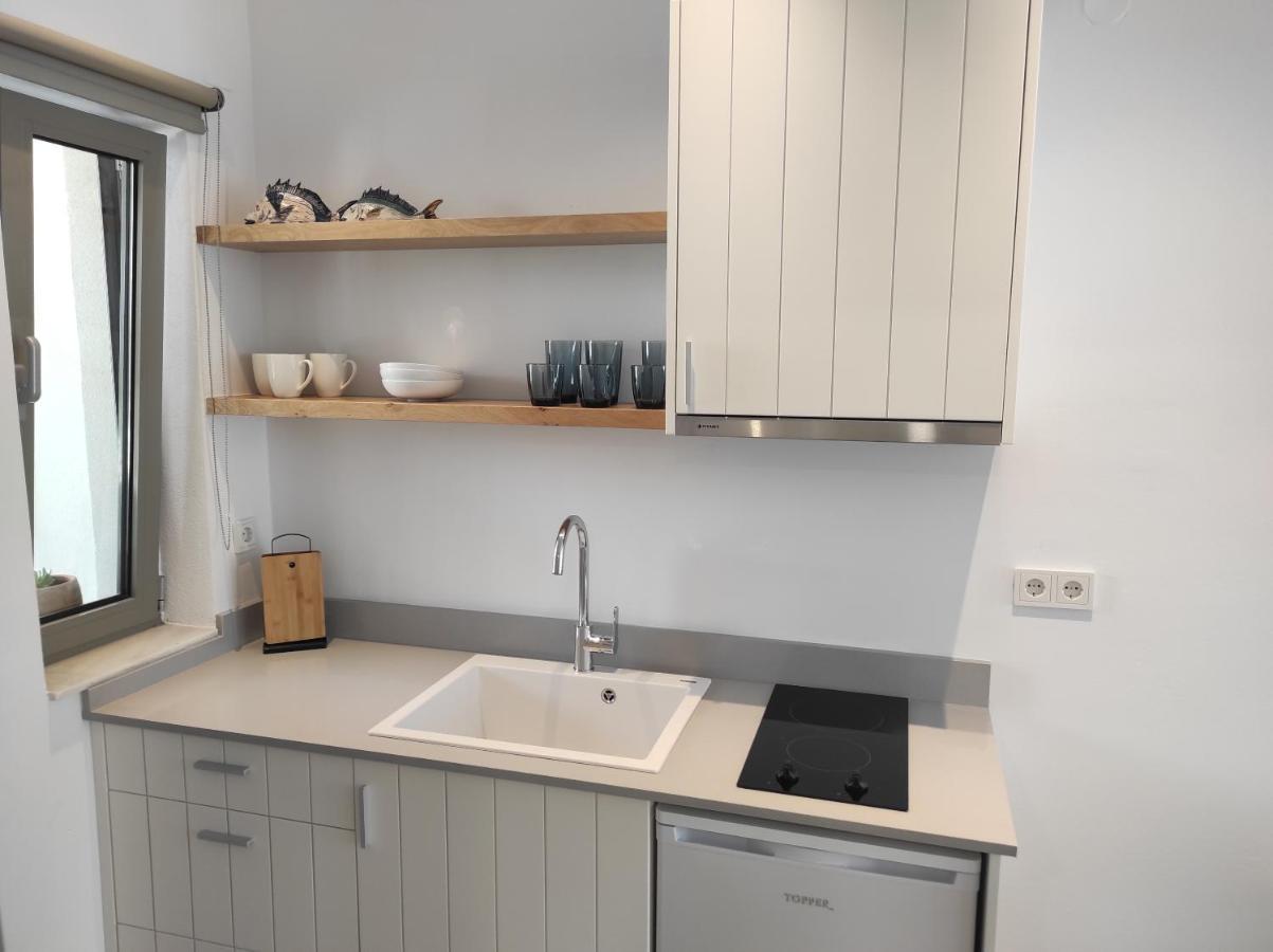 Melissa Apartments, & Апарт-отель 3*